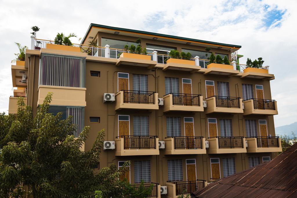 Hotel Lily The Home Hsipaw Exteriér fotografie