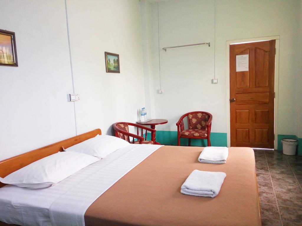 Hotel Lily The Home Hsipaw Exteriér fotografie