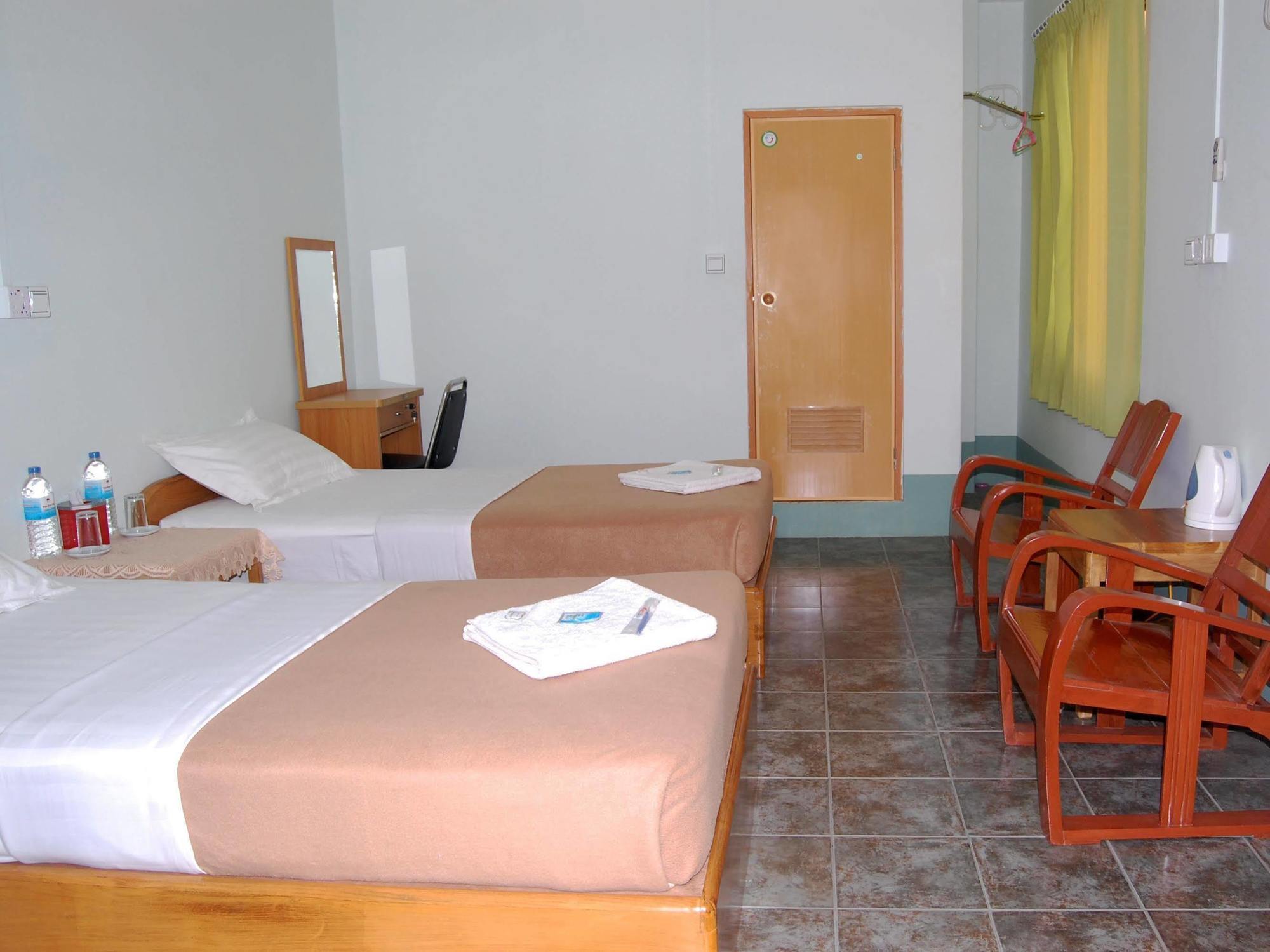 Hotel Lily The Home Hsipaw Exteriér fotografie